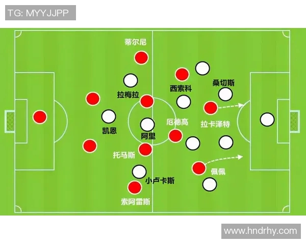 南京篮球队与西安篮球队赛后复盘分析力量对比与战术探讨 南京篮球队与西安篮球队赛后复盘分析力量对比与战术探讨