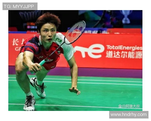 成都羽毛球队在杯赛积分榜上以100分稳居第一名展现强劲实力 成都羽毛球队在杯赛积分榜上以100分稳居第一名展现强劲实力