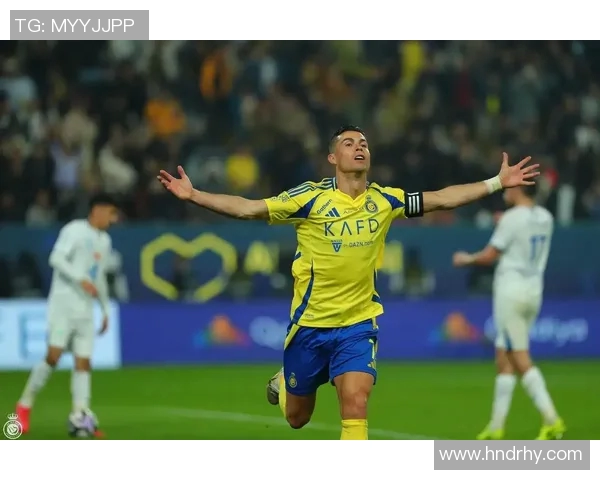 拥有儿子的足球明星们如何平衡家庭与职业生涯的挑战与成就