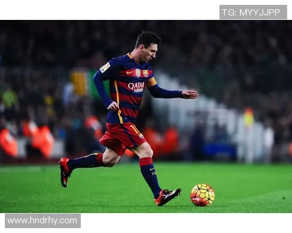 美国足球明星的辉煌历程与成就解析,探索他们对足球运动的影响与贡献 美国足球明星的辉煌历程与成就解析,探索他们对足球运动的影响与贡献